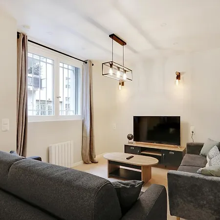Apartment Pick A Flat's In La Chapelle - Impasse Du Cure Paris